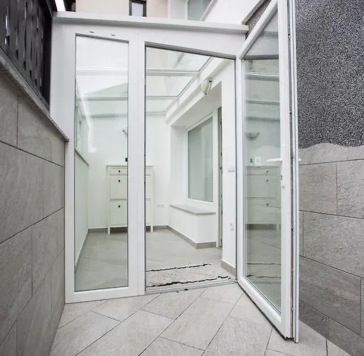 アパート Grom ブレッド