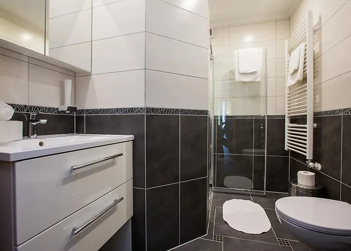 アパート Grom ブレッド